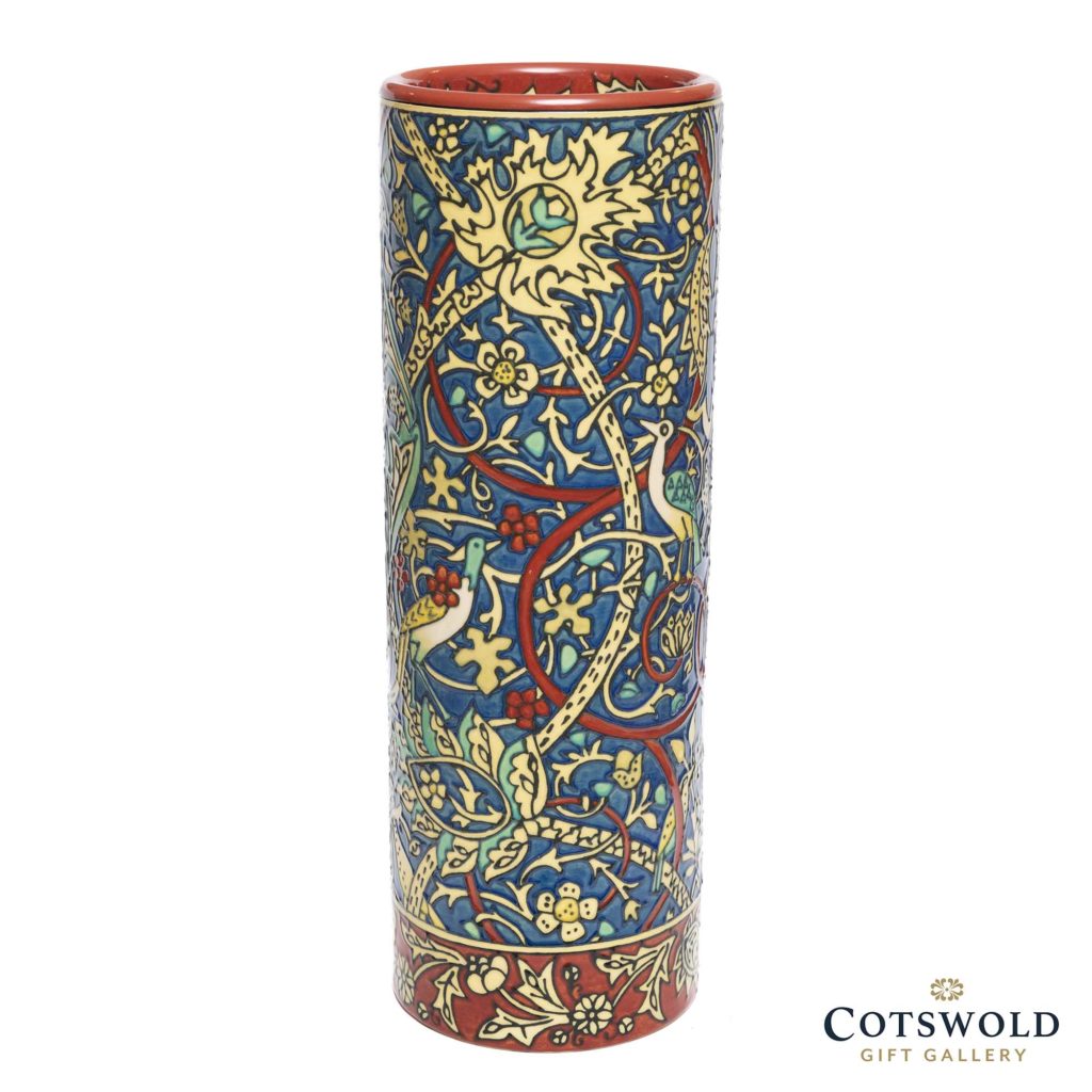 ©2021 Cotswold Gift Gallery Dennis Chinaworks William Morris Carpet Vase 2 1024x1024
