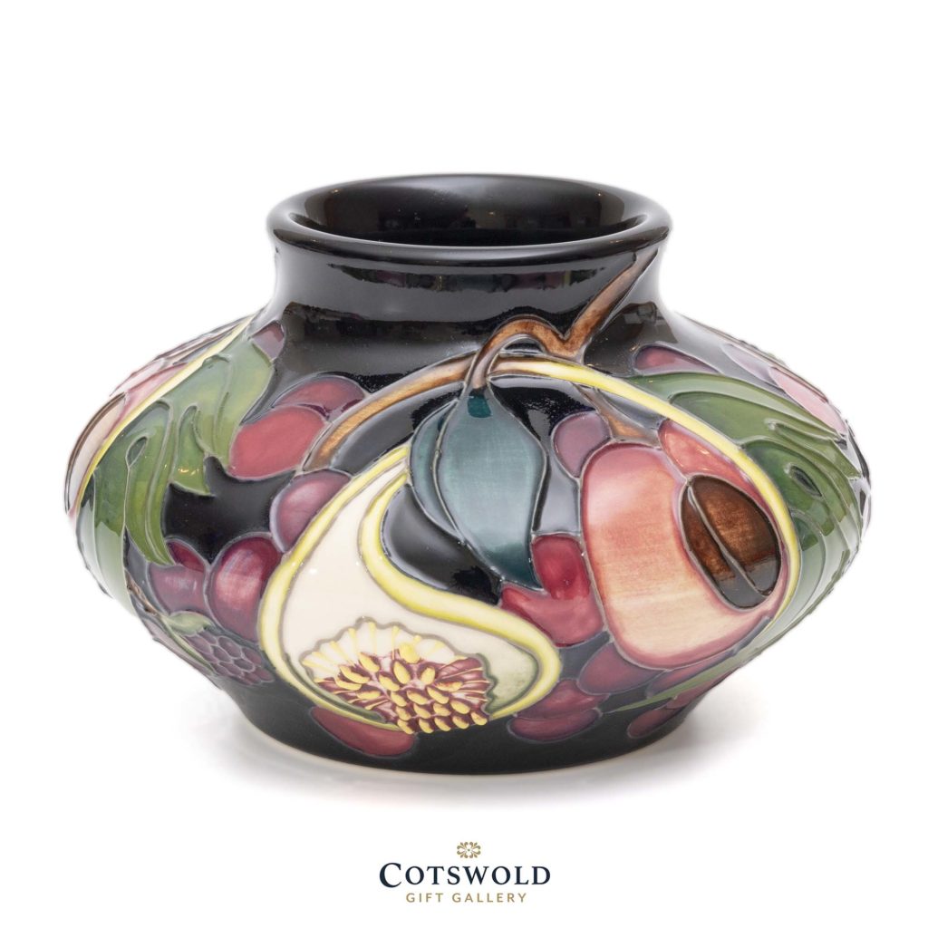 Queen’s Choice Vase 152/3 Moorcroft Pottery Cotswold Gift Gallery