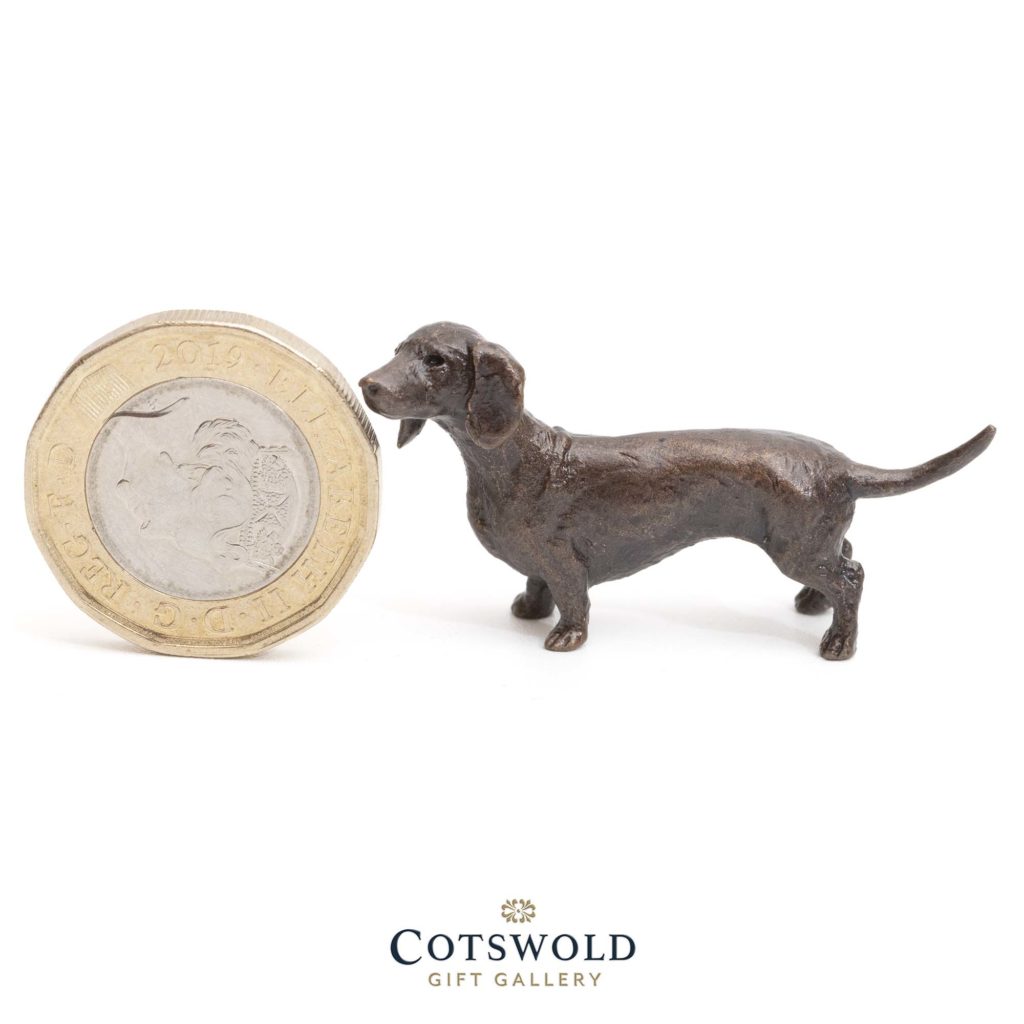 Richard Cooper Bronze Miniature Dachshund 1 1024x1024