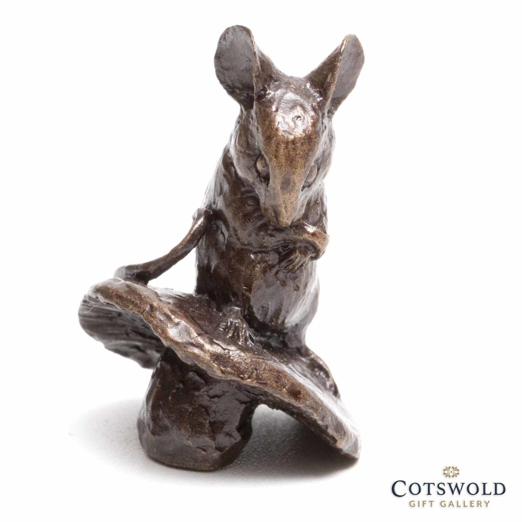 Richard Cooper Bronze Miniature Mouse On Toadstool 3 1024x1024