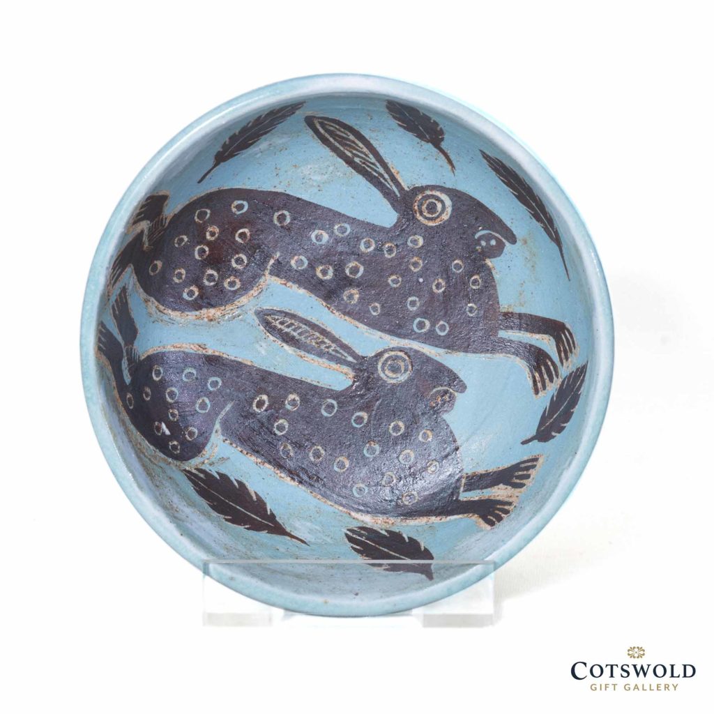 ©2021 Cotswold Gift Gallery Michele Cowmeadow Running Hare Bowl 1 1024x1024