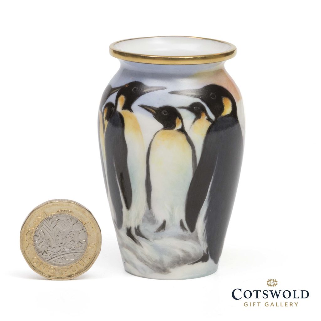 Steve Smith Miniature Vase Penguins Aplenty 2 1024x1024