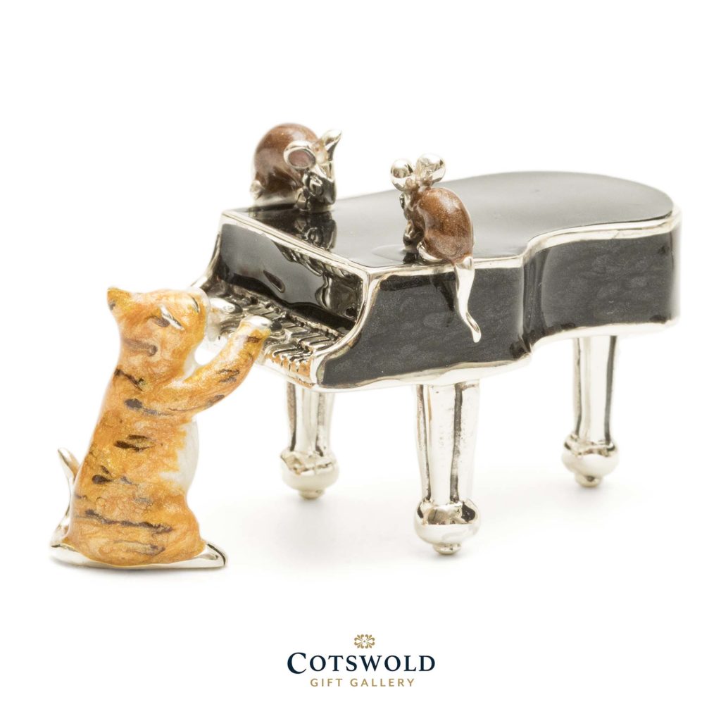 Saturno Silver Animals Cat On Piano 13051 1 1024x1024