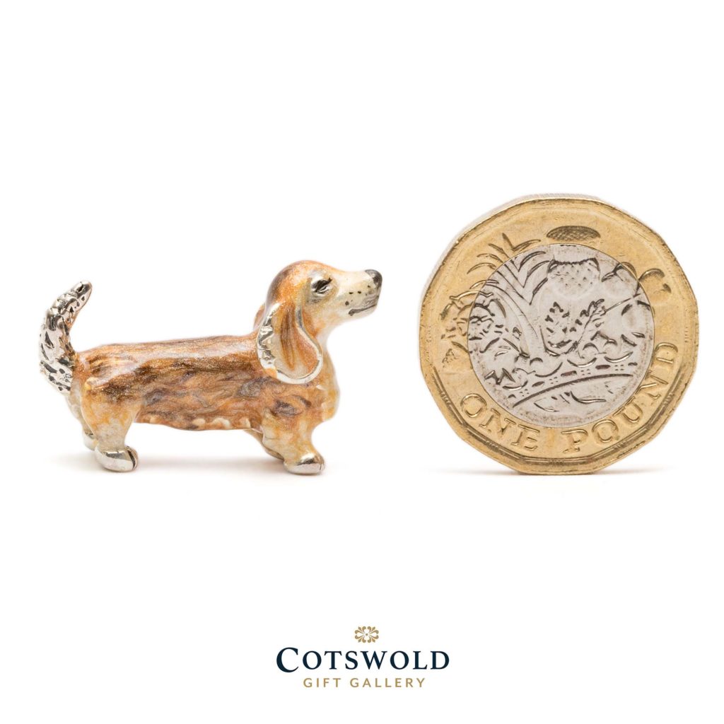 ©2025 Cotswold Gift Gallery Saturno Silver Animals Dachsund 13010 1 1024x1024