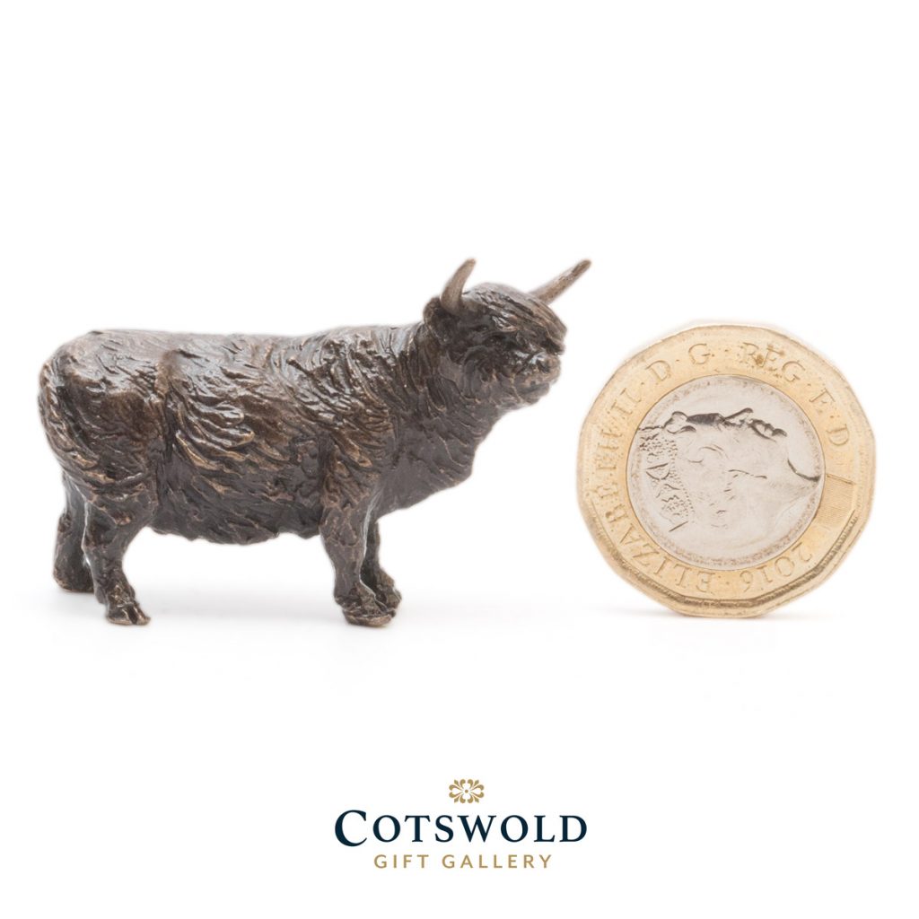 Michael Simpson Bronze Miniature Highland Cow 02 1024x1024