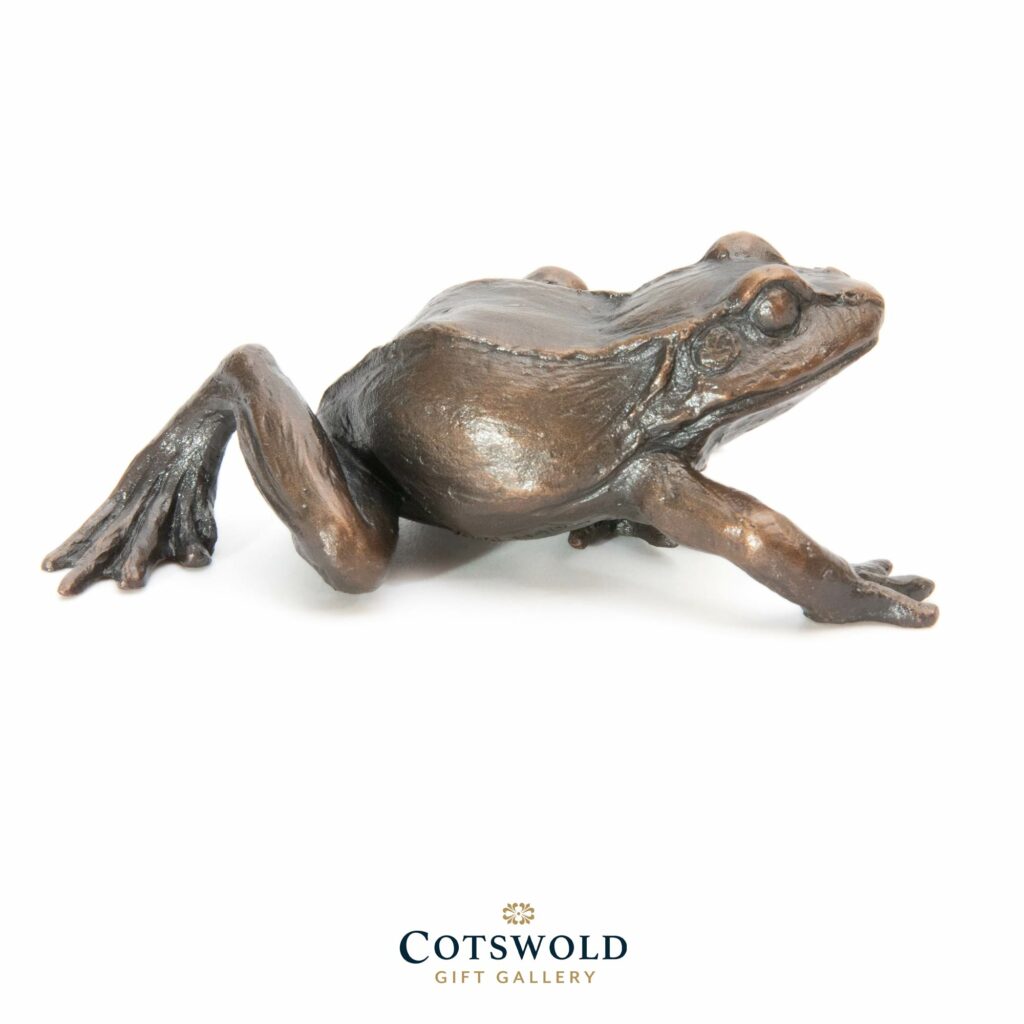 Michael Simpson Bronze Miniature Small Frog Walking 1 1024x1024