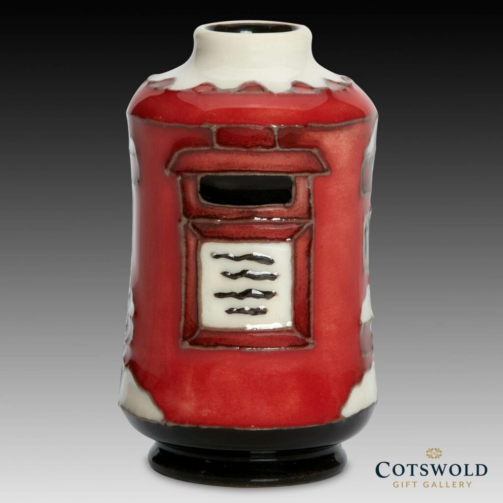 Moorcroft Pottery Christmas Miniature Post Box Vase 98 2 02 1024x1024