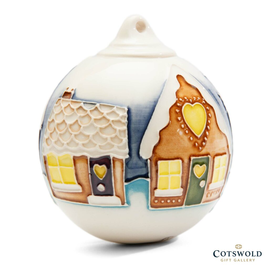 Moorcroft Pottery Christmas 2023 Bauble Gingerbread 03 1024x1024
