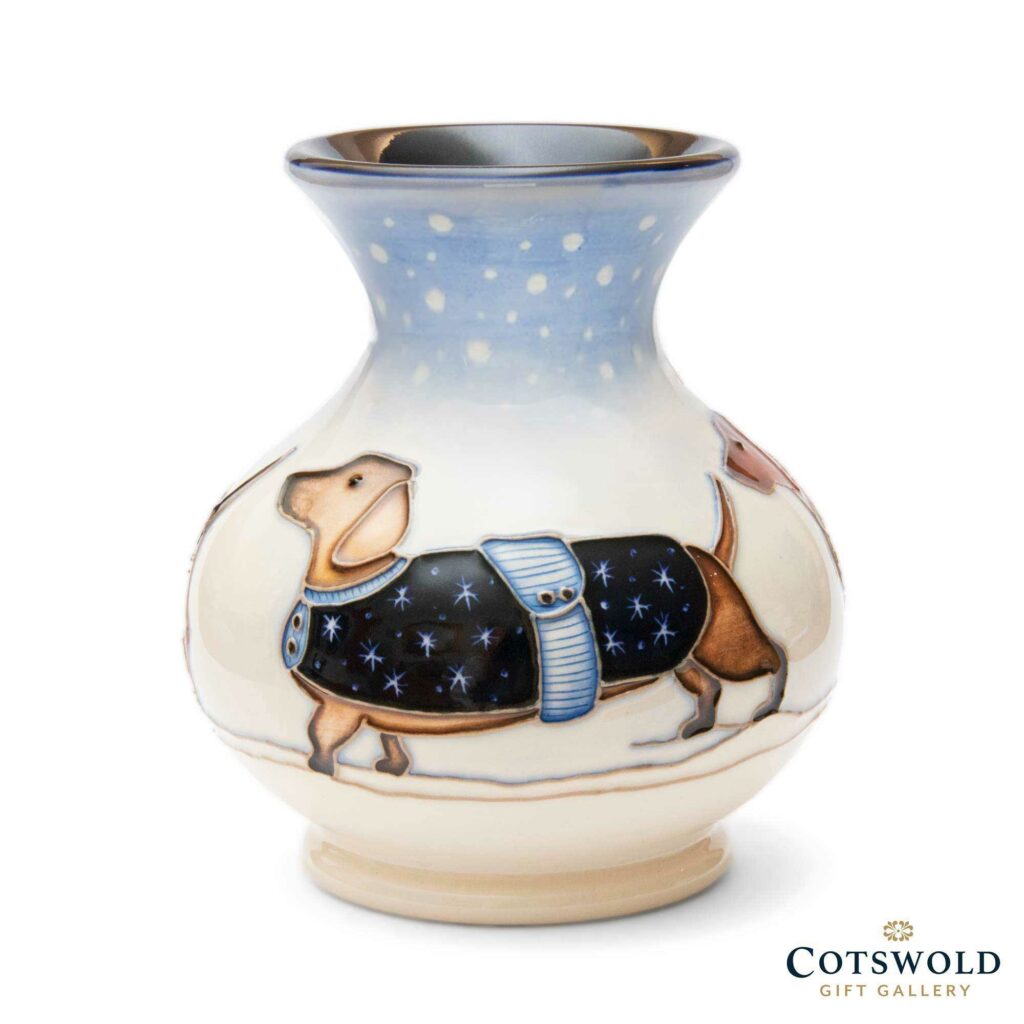 Moorcroft Pottery Dachshunds Through The Snow Black 1024x1024