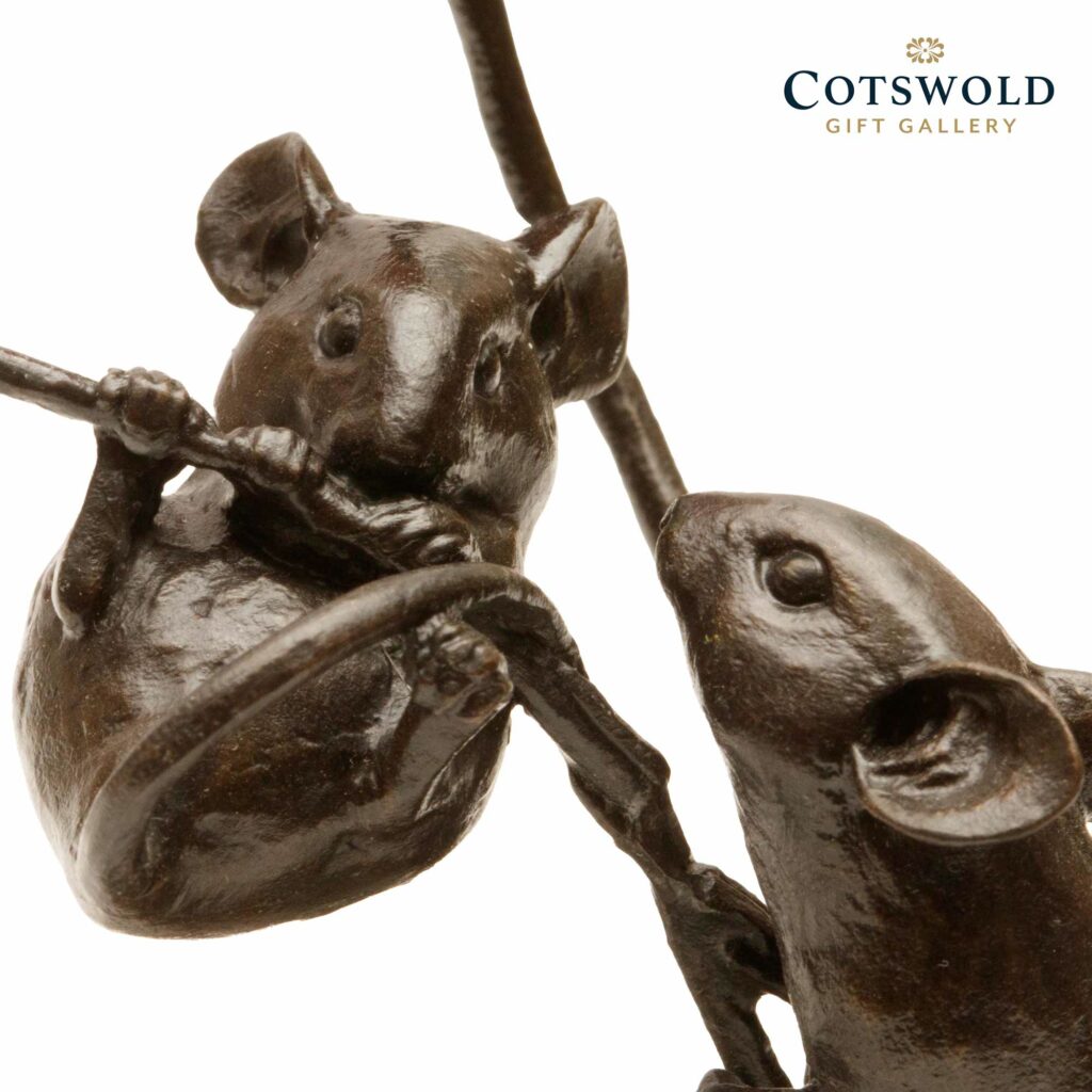 Richard Cooper Bronzes Mice With Poppy 1184 3 1024x1024