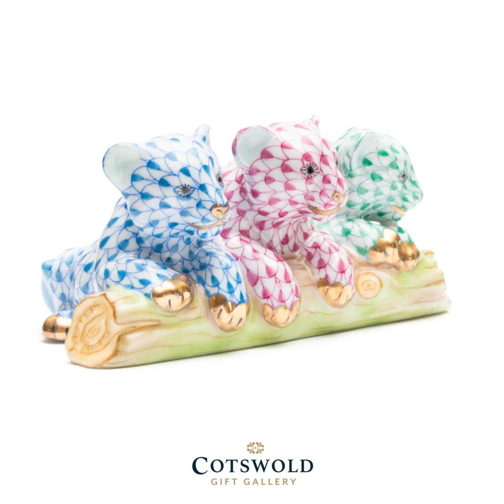 Herend Porcelain Baby Siberian Tigers 15931 3 1024x1024