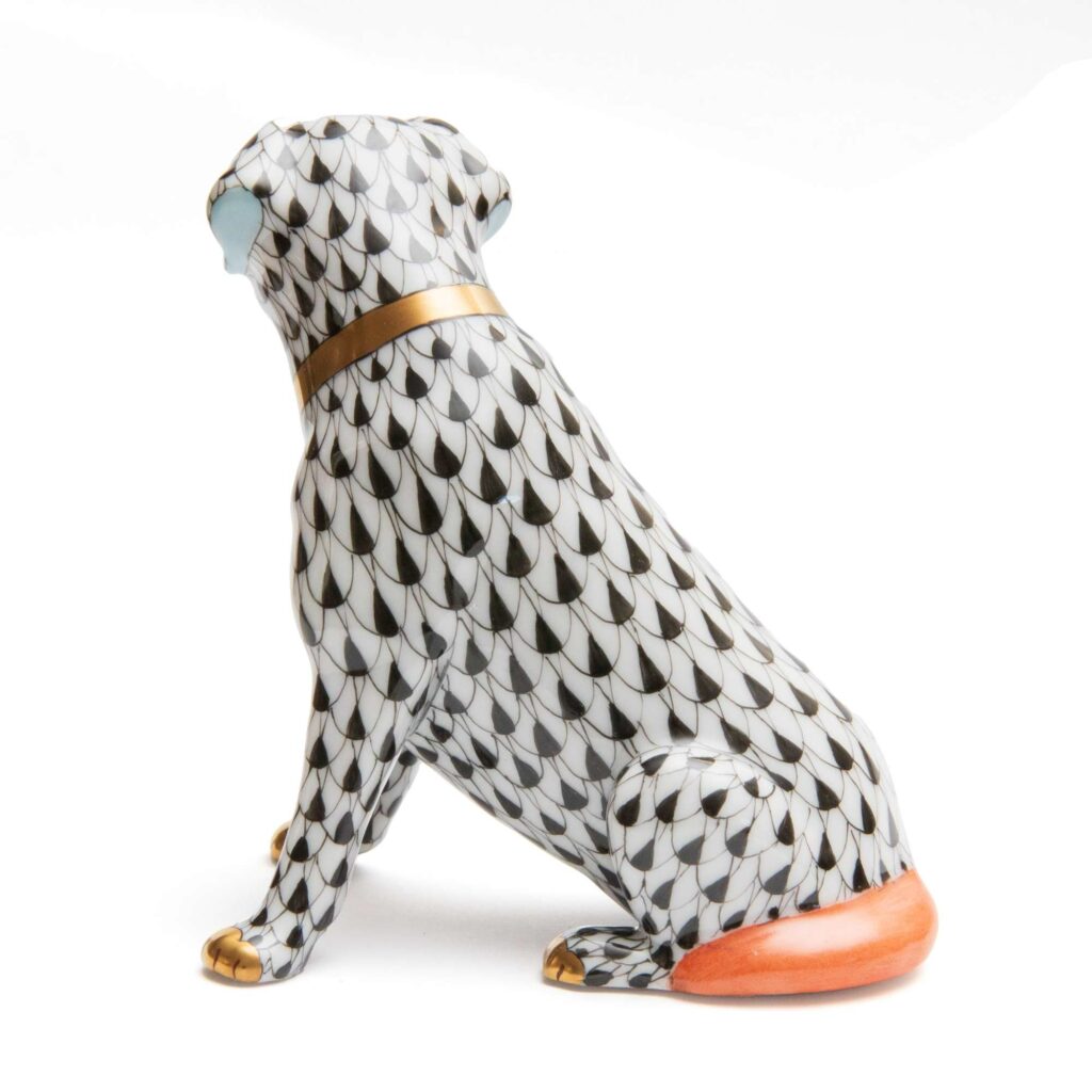 Herend Porcelain Labrador Sitting 05821 VHN 1 1024x1024