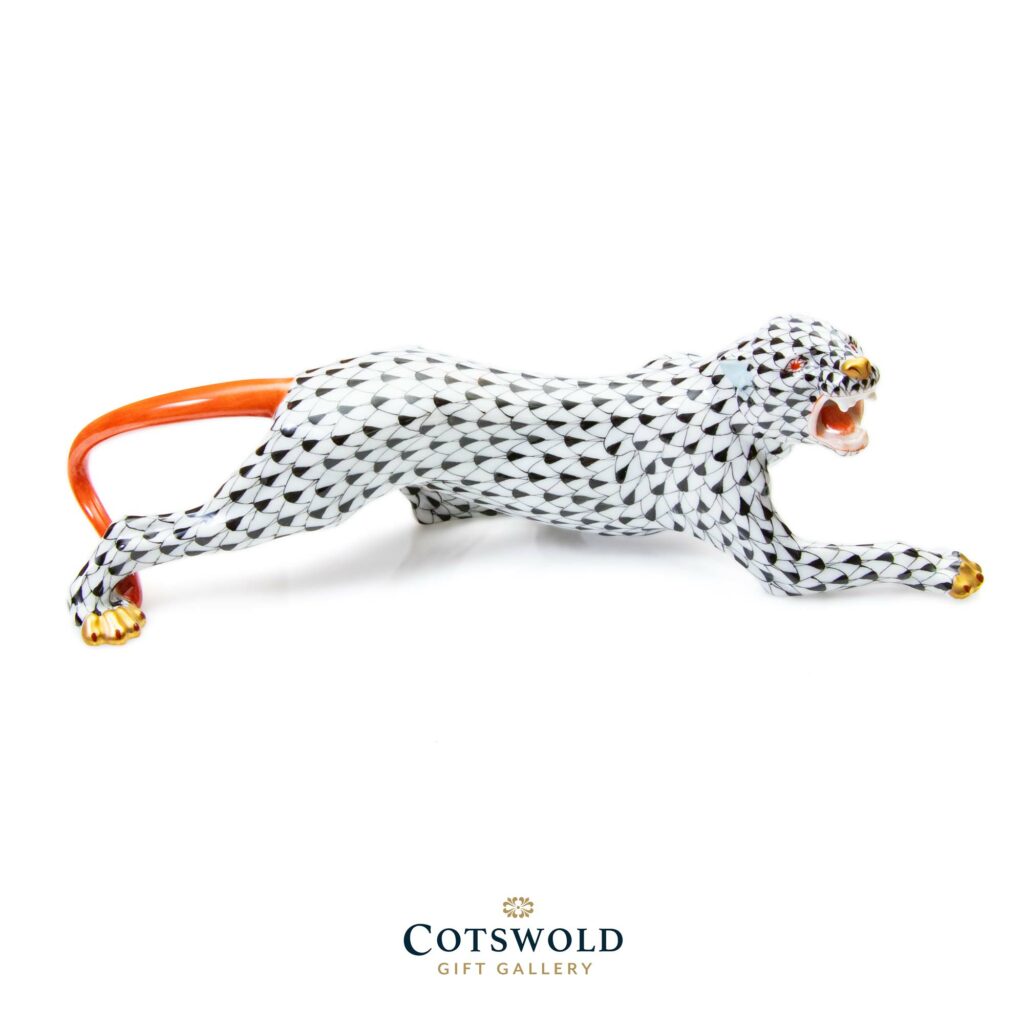 Herend Porcelain Stalking Tiger 16206 VHN 1 1024x1024