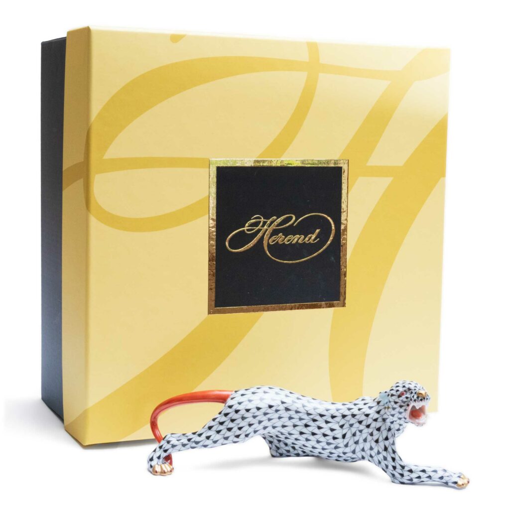 Herend Porcelain Stalking Tiger 16206 VHN 5 1024x1024