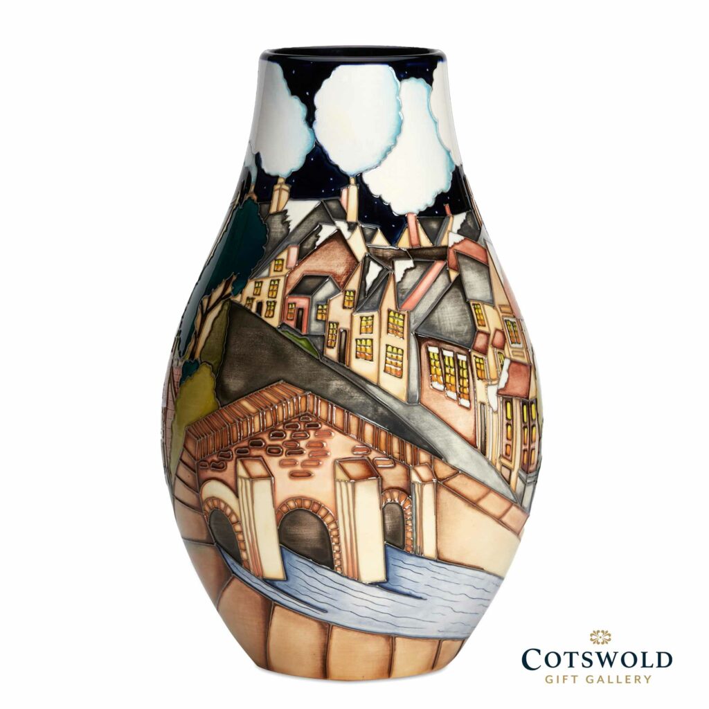 Moorcroft Pottery Christmas Lights In The Stone Reverse 02 1024x1024