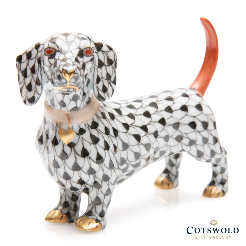 Herend Porcelain Dachshund VHN 5857 1 1024x1024