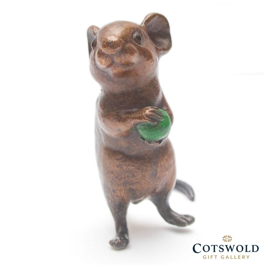 Unique Bronze Mouse With Green Pea 2 1024x1024