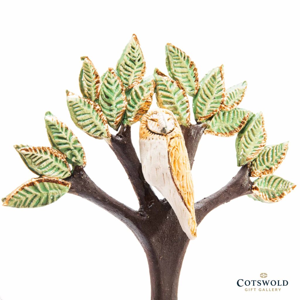 Tree Owl Trunk 1024x1024